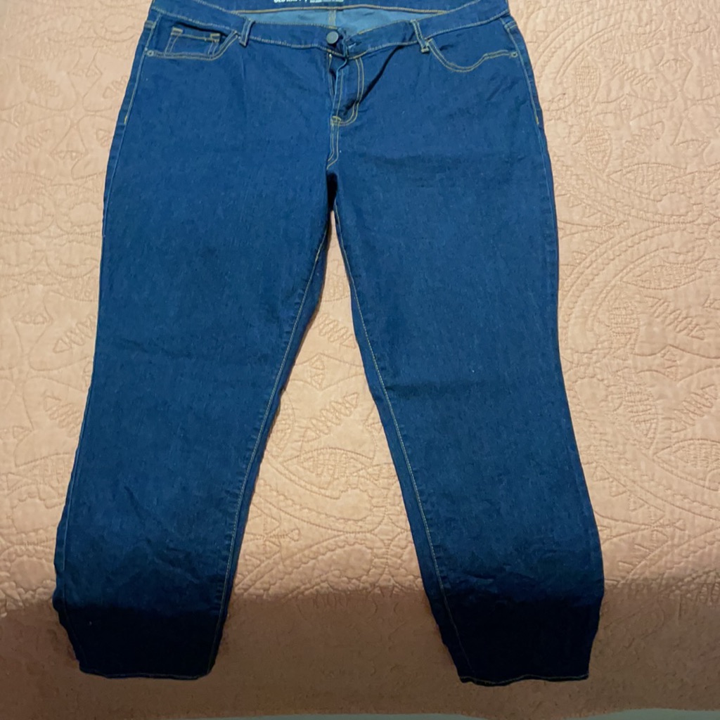 Super Skinny Mid Rise Jeans